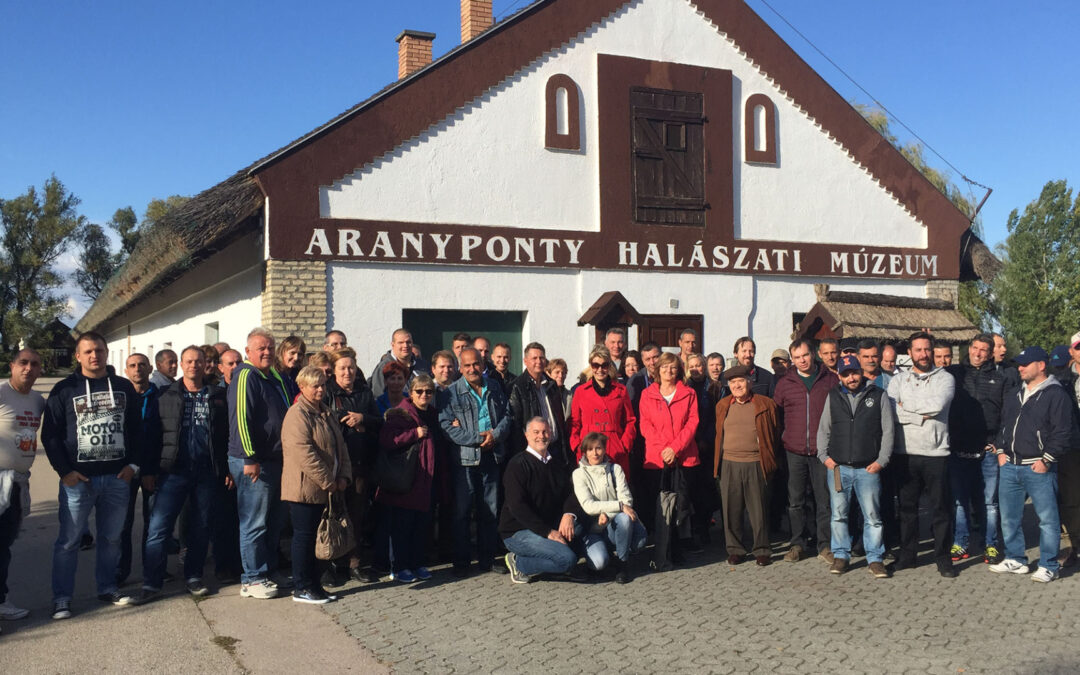 Balatoni panoráma, könnyed túra és szabadtéri vacsora – így zajlott a Loacker csapatépítője